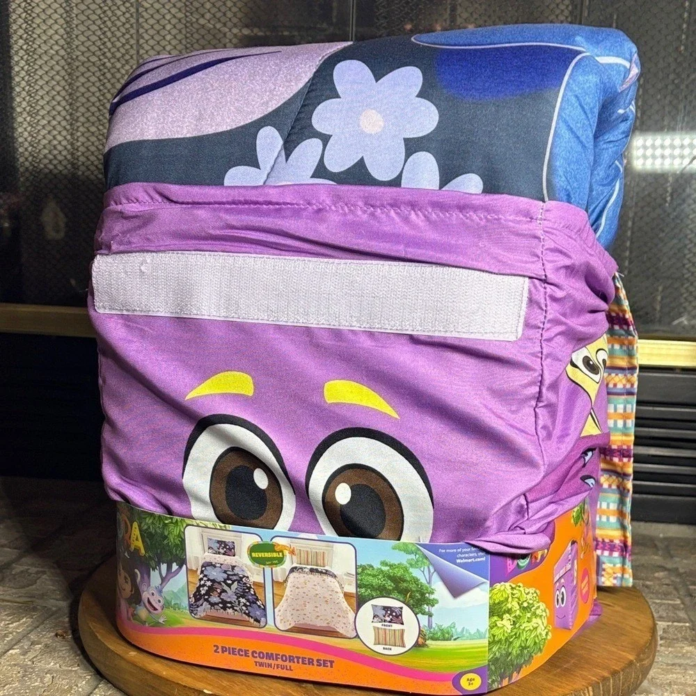 Dora the Explorer 2 Piece Comforter SZ Twin/Full Reversable Purple & Pink NEW